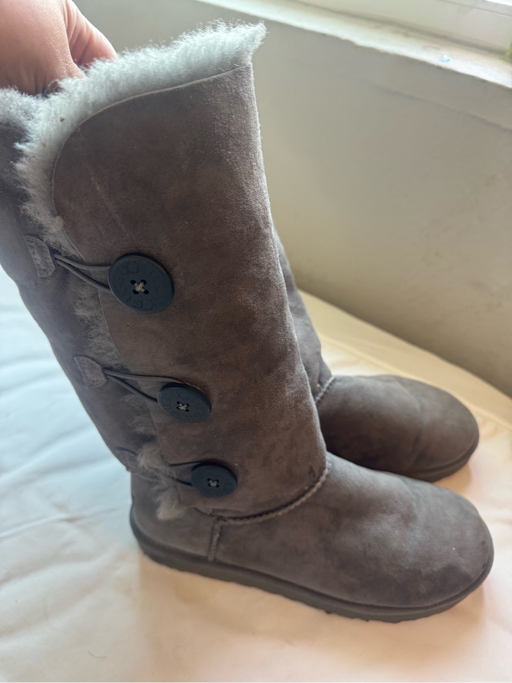 Women's UGG Gray Triple Button Shearling Boots - Size 10